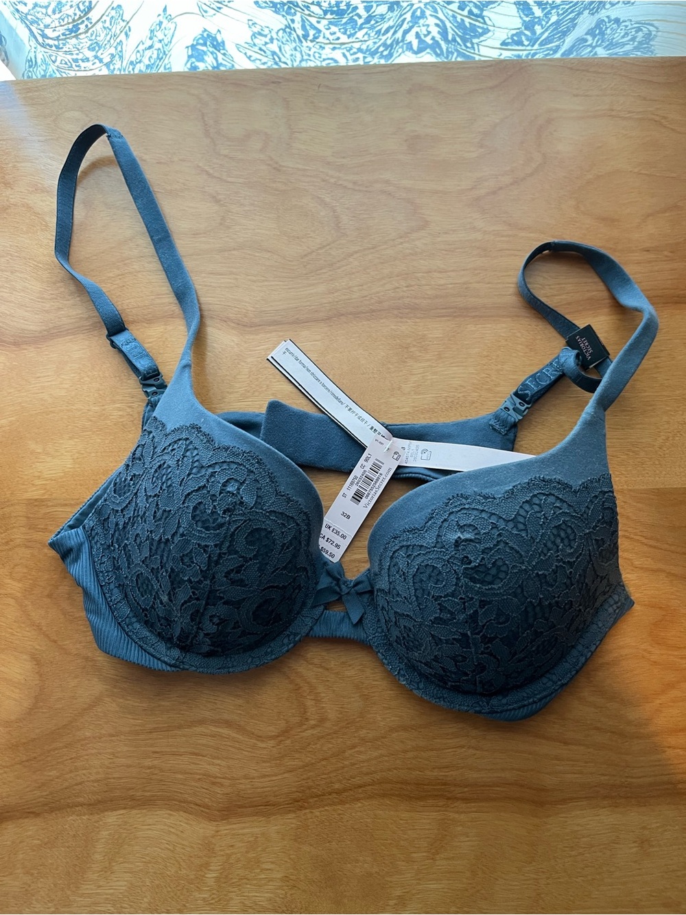 Victoria's Secret Teal Lace Push-Up Bra